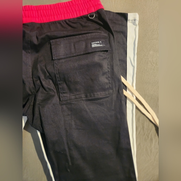 Pants - Picture 2 of 5